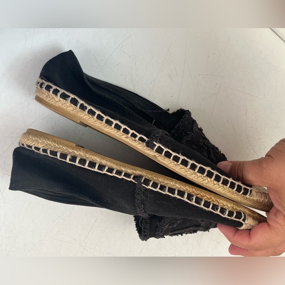 CHANEL Black and Cream Espadrilles - Picture 6 of 9